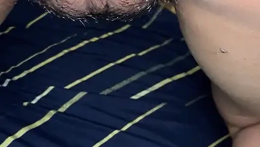 Ağzına tesettür giyiyor
