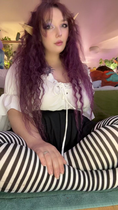 Elf Göğüsleri