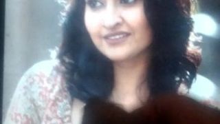 Tamilische Serienschauspielerin Neelima Rani, Sperma-Tribut