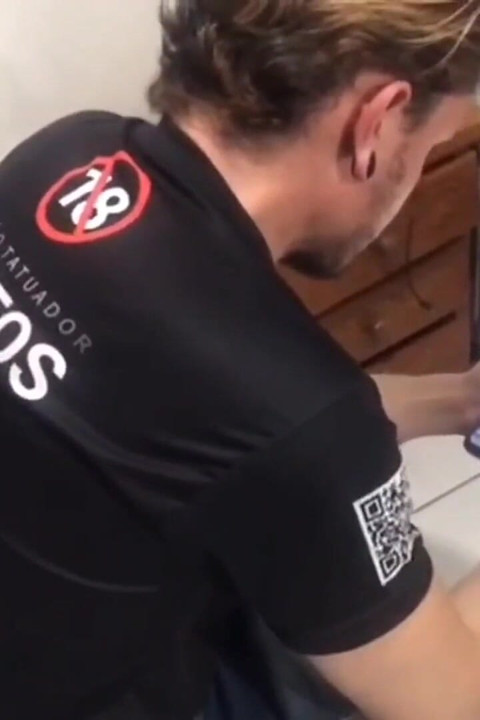 I Went to Get a Tattoo in So Paulo, the Client Was a Porn Actress