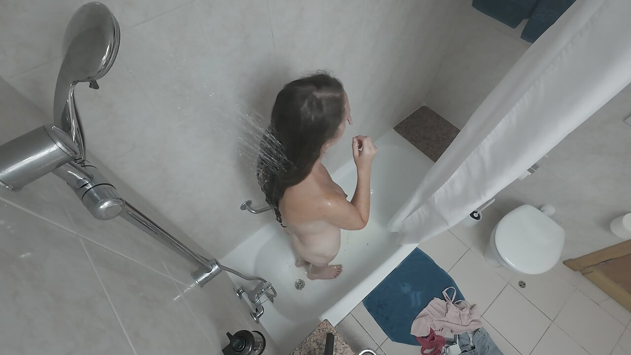 Dripping Wet Soapy Close Up 18 Year Old Tight Pussy