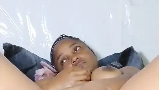 Yalnız Kızın Sonsuza Kadar Azgın