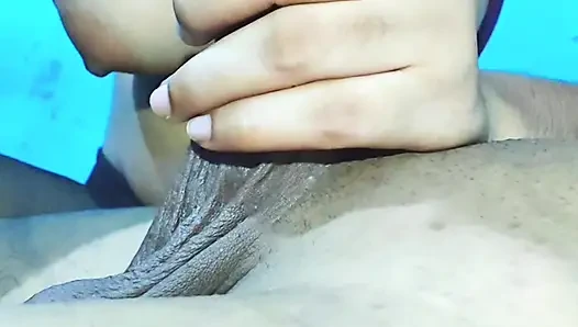 Desi bhabhi ki stiefschwester erstmals chudai indischer desi-sex