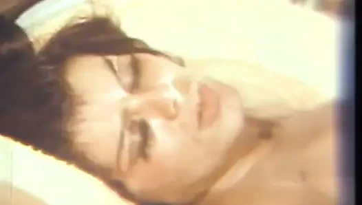 Vintage hairy pussy fucking licking