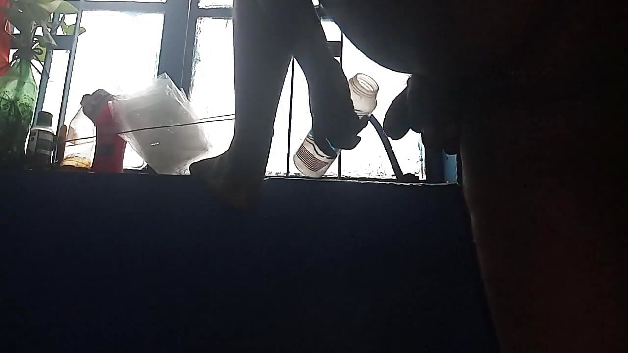 Moja pakistanska žena Lily Moje pušenje kurca s jebanjem pičke