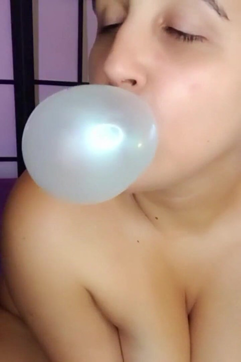 Taking off Lingerie While Chewing Bubblegum - Bunny Looner