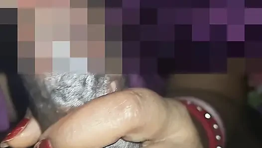Istri nyepong kontol suami