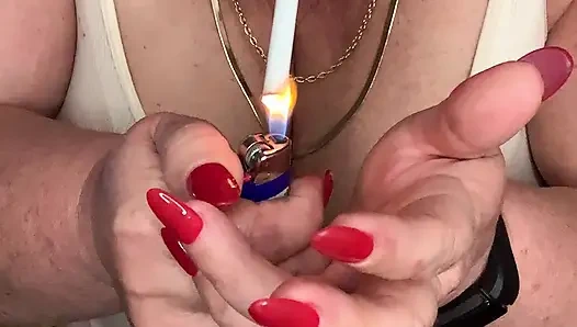 Дымная красотка на красных каблуках