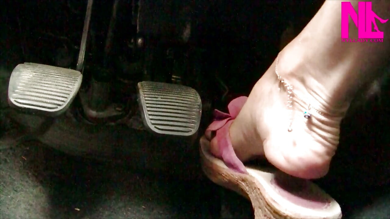 Fast Pedal Pumping in Floral Flops and Golden Anklet