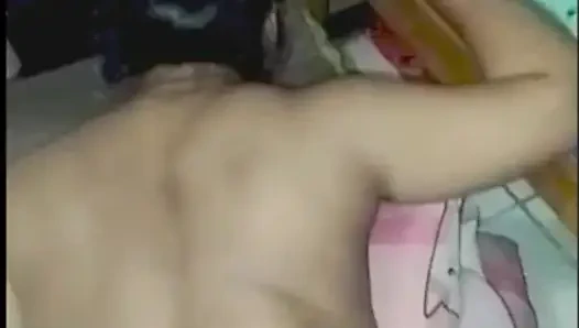 Это так симпатично, детка, твой член так горячий для траха