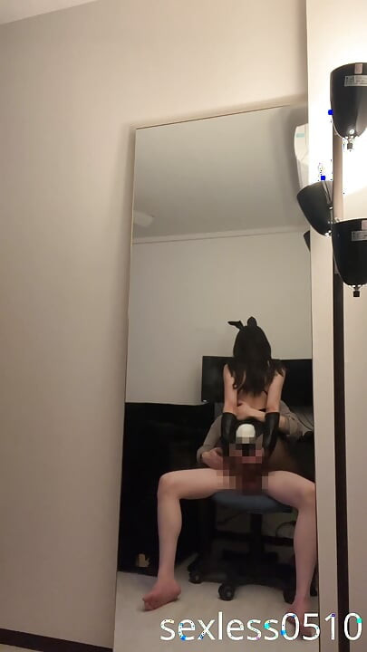 [amatør] Kaninpiges søde kram og oralsex