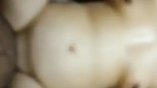 Hintli yenge sonali için büyük yarakla sert sikişiyor