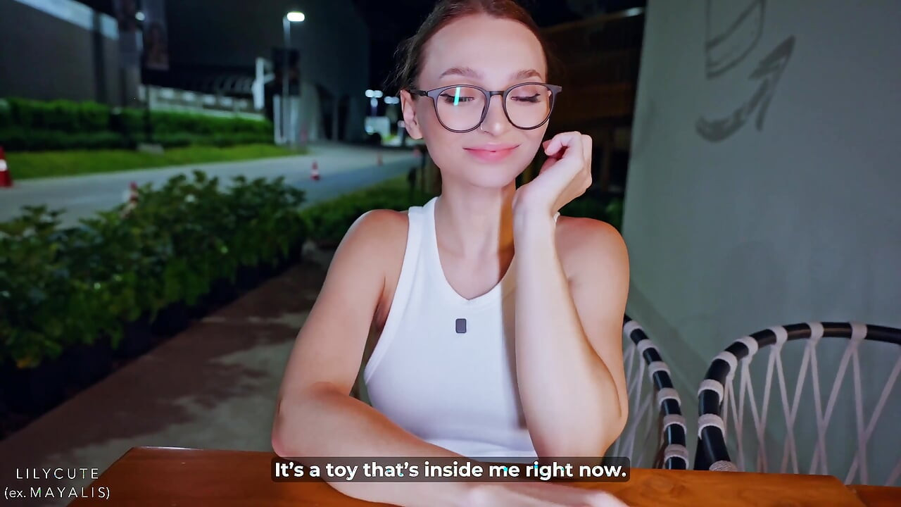 Looks Like We Got Caught - Fucked Her to Squirt on the First Date in a Public Toilet