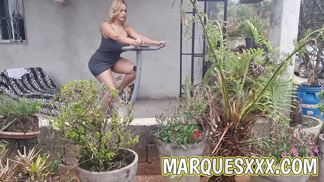 Curvy Latin MILF Ass Fucked After a Spin Bike. Cum in Mouth Swallow