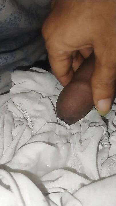 Aadhi raat ki hastamaithun