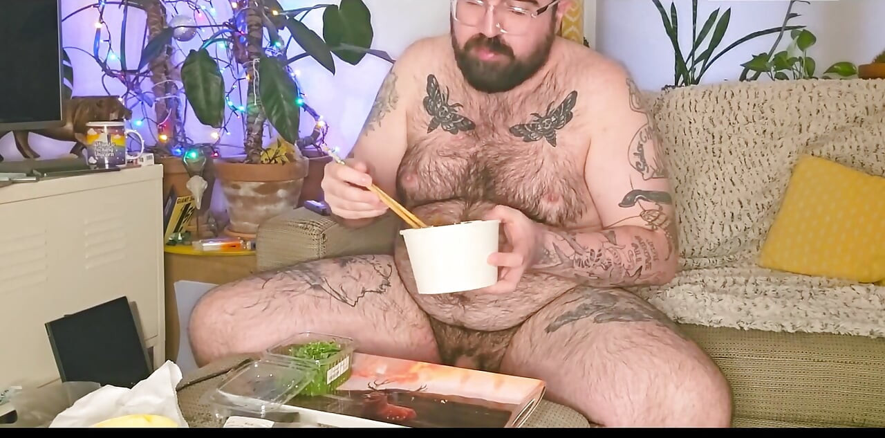 Stepdaddy Stuffs His Face with a Takeaway and Enjoys It so Much He Wanks with the Sauces!