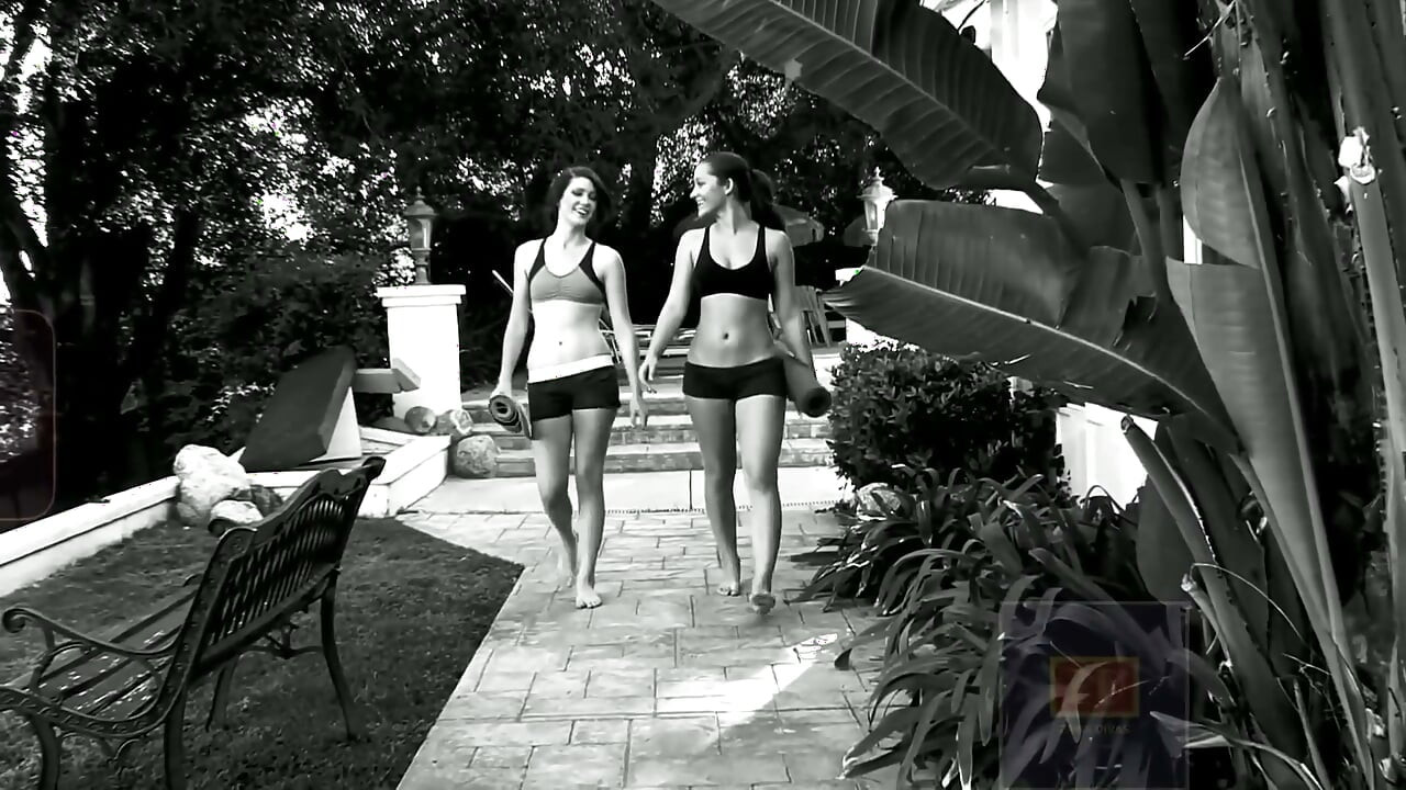Classic Hot Lesbian Seduction After Yoga Class