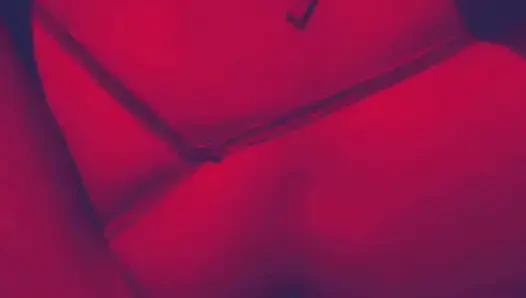 Komşumu kıçından seviyorum