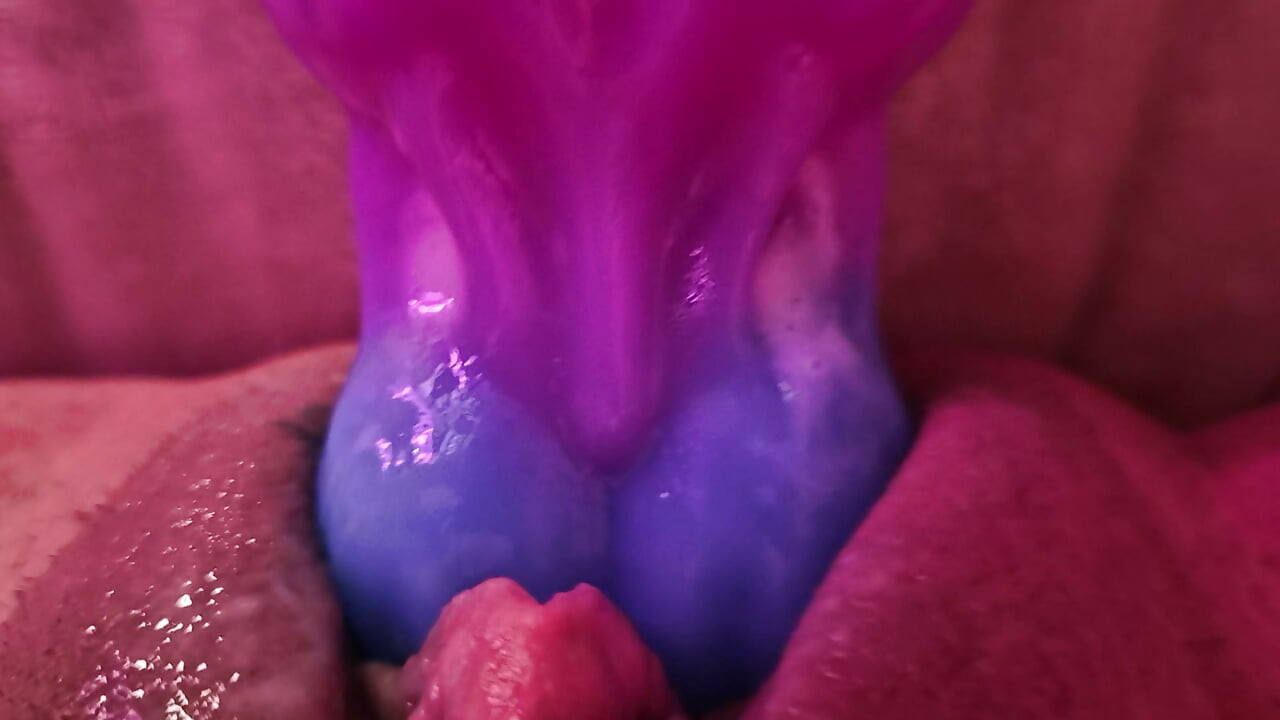 Gravid hore maskinfucka