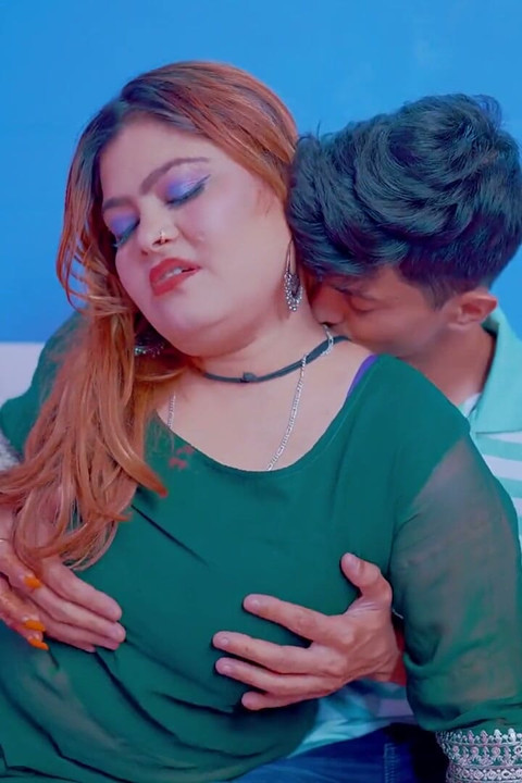 Big Boobs Hot Newly Married Couple Enjoyed Their First Suhagrat Night