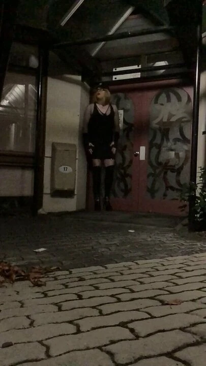 SluttyAmanda Caged Beta Sissy Public Exposure Walk Downtown