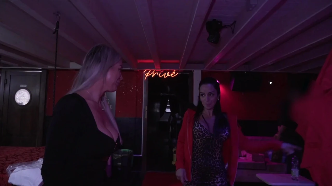 Behind the scenes, Hot blonde and Brunette get fucked at the Swinger Club. Full video on my OF Page.