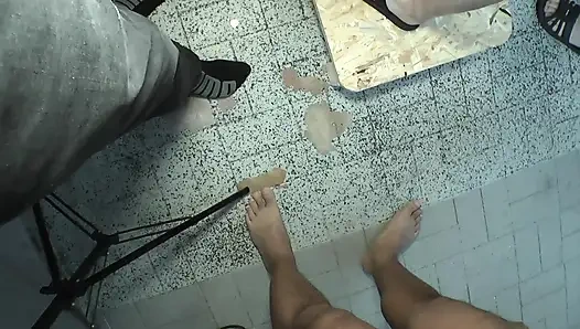 Kontol acak, memek yang sama.