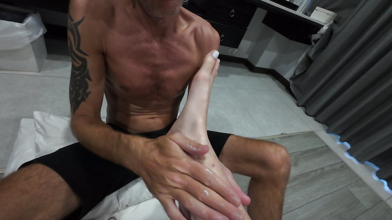 Giving Mistress A Creamy Foot Massage