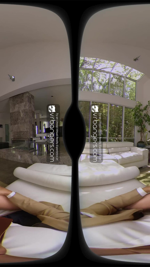 VR Conk: Elle Lee som Yor Forger i Spy x Family-sexparodi VR-porn | Klipp 1