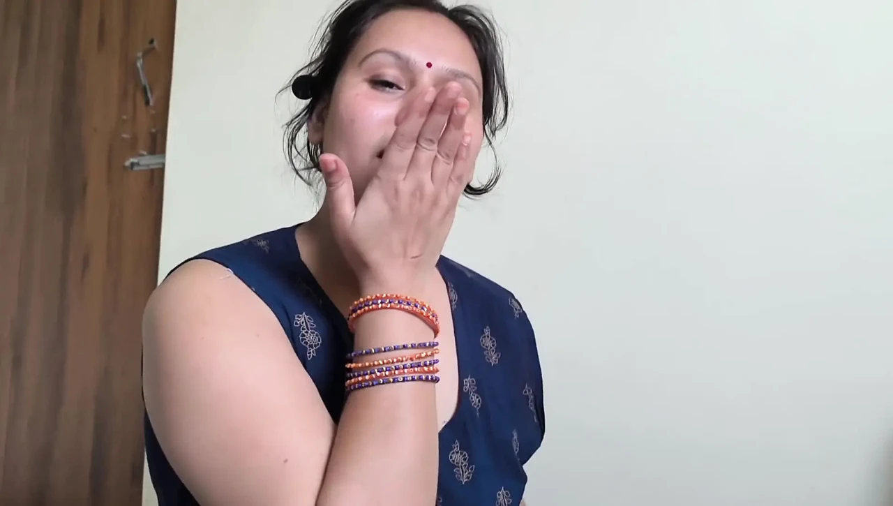 射在嘴里打手枪和口交