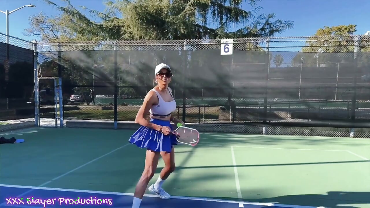 Losing to a Tgirl Full of Stamina, Jock Gets Dominated
