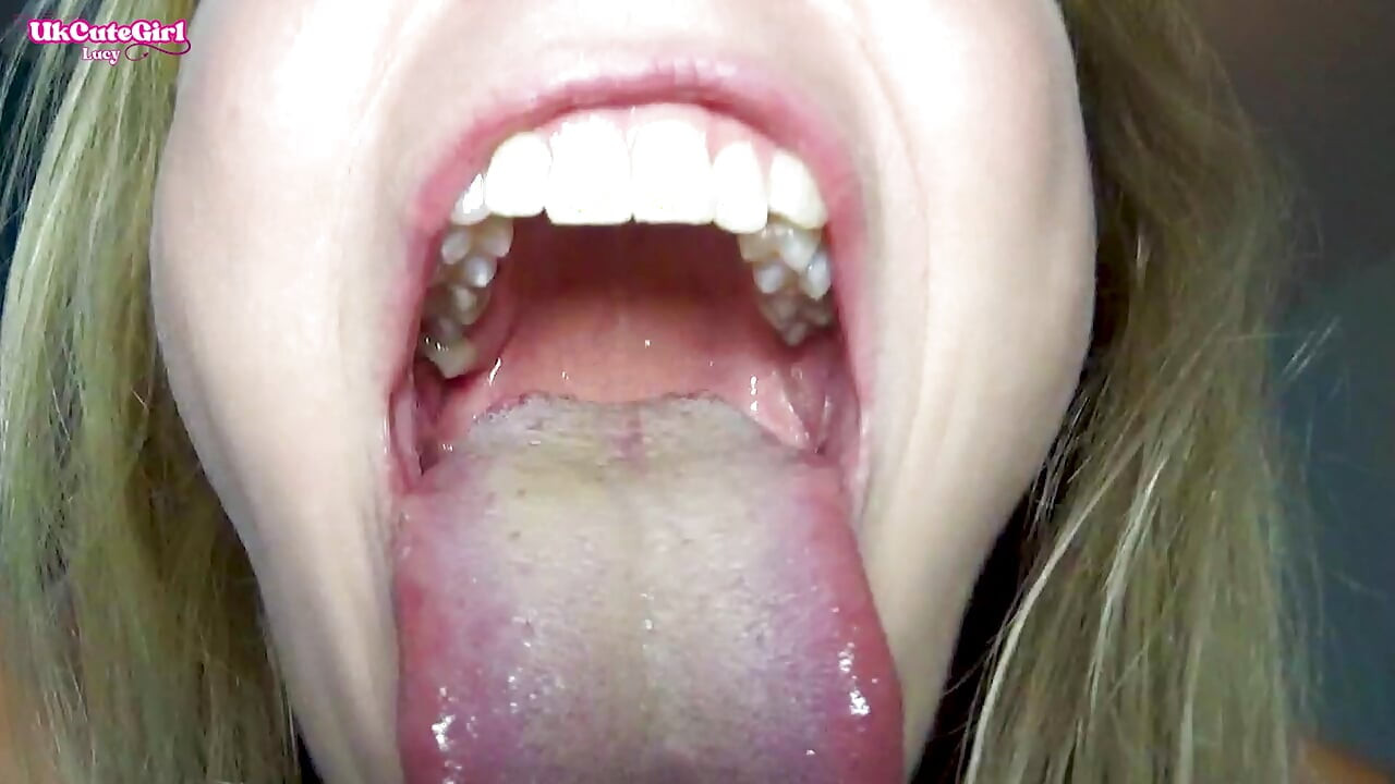 Μικροσκοπικός άντρας έκπληξη κρύβει Knicker συρτάρι καταβροχθίστηκε!