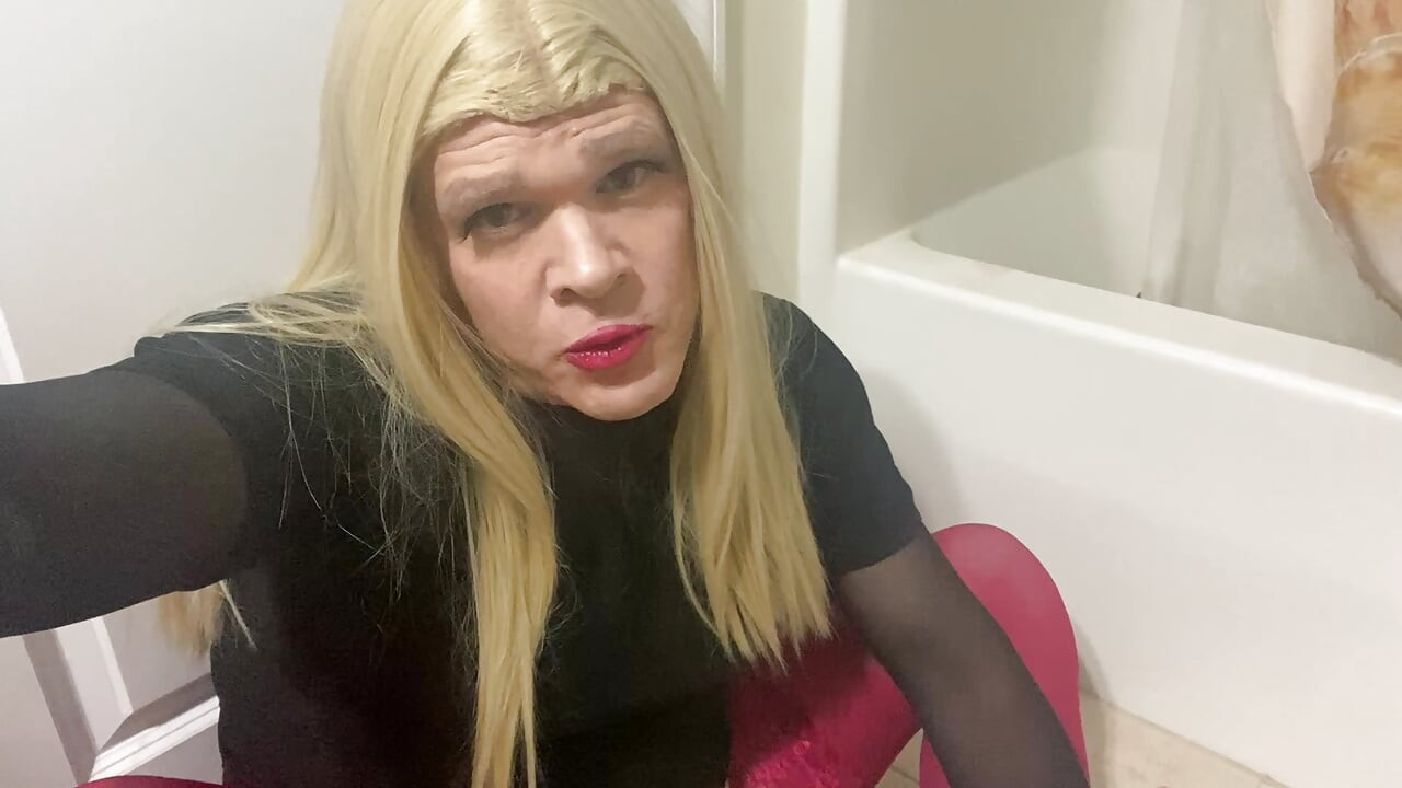 Amateur sissy Crossdresser in lingerie and stockings  talks about her small xock squirting and how she needs cock