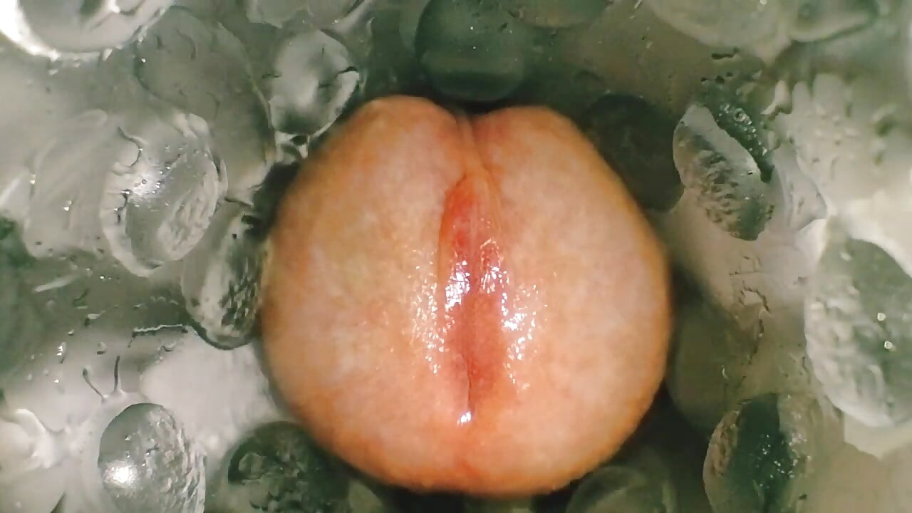 ASMR FLESLIGHT POV CUMSHOT CLOSE UP from my huge cock with slowmotion