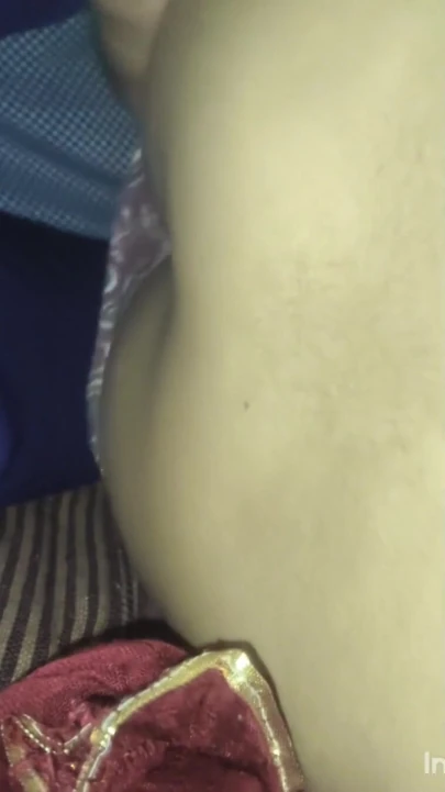 I pressed  the breasts of my friend's wife at her house and fucked her hard. | Clip 1