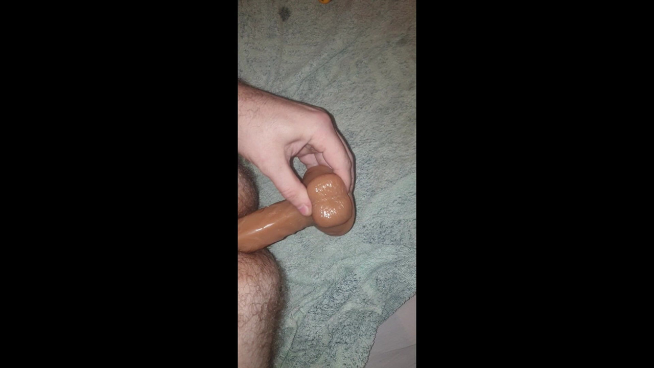 LOOSE HOLE