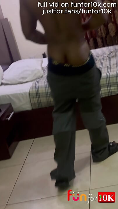 Napokon sam dobio jebenu masažu od zgodnog tipa kojeg sam upoznao u teretani
