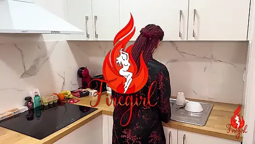 Подругу отчима трахает пасынок Иисус