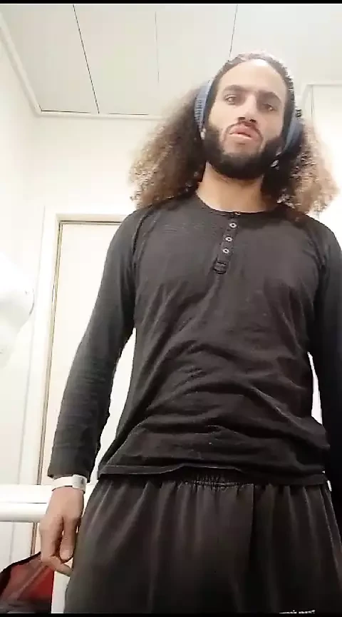 De joelhos agora