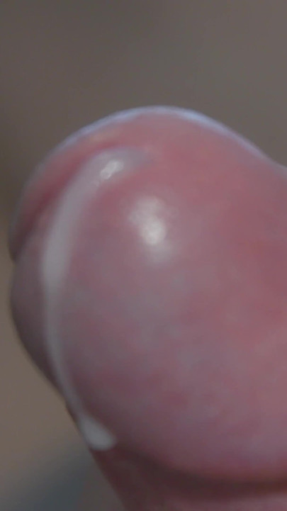 Close Up big cock, Cumshot by Bi-Curious sexy man Romainbigdad | Clip 1