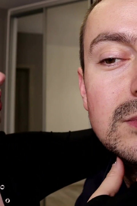 Covering Alex with glossy and red lipsticks kisses all over his face!