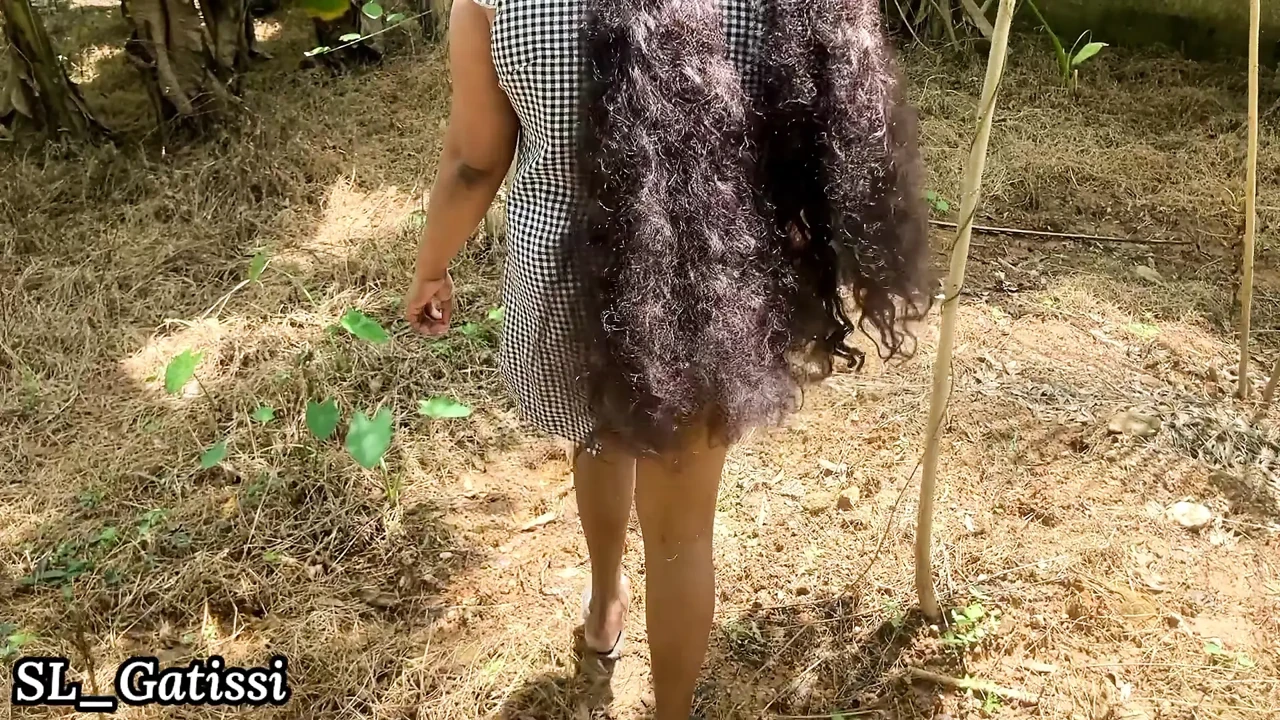 Sri Lankan Natural Hot Girl