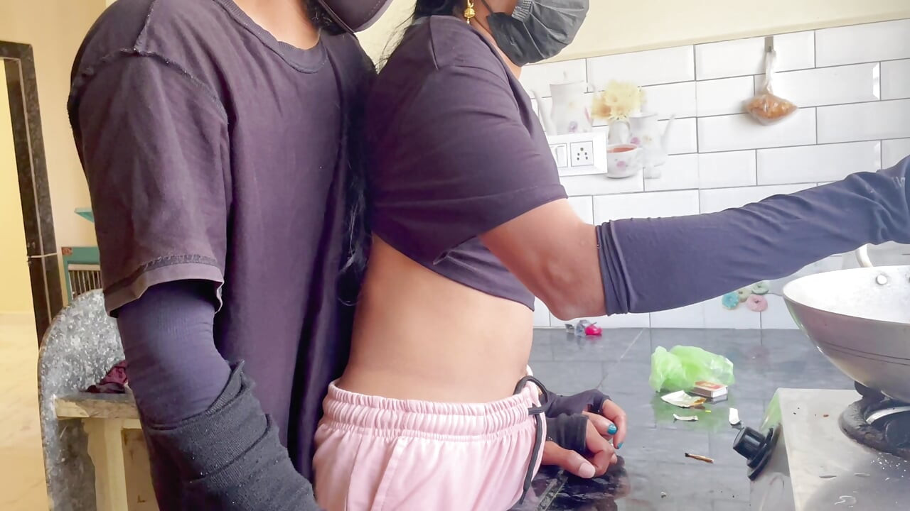 Seks di dapur yang tak terlupakan (audio bahasa india)