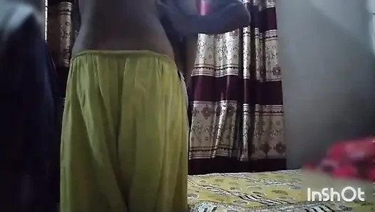 Desi Ayushi Bhabhi sex romantic moment full video