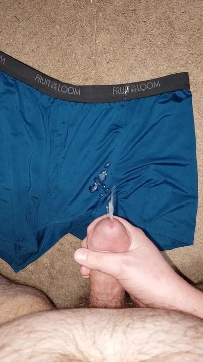 A jerk with a huge cumshot