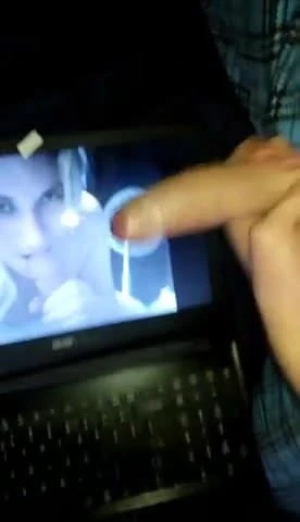 A friend tributes my SLUTTY WIFE TIPPY !