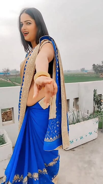 義理の妹が誤って義理の兄と立ってセックスしてしまった