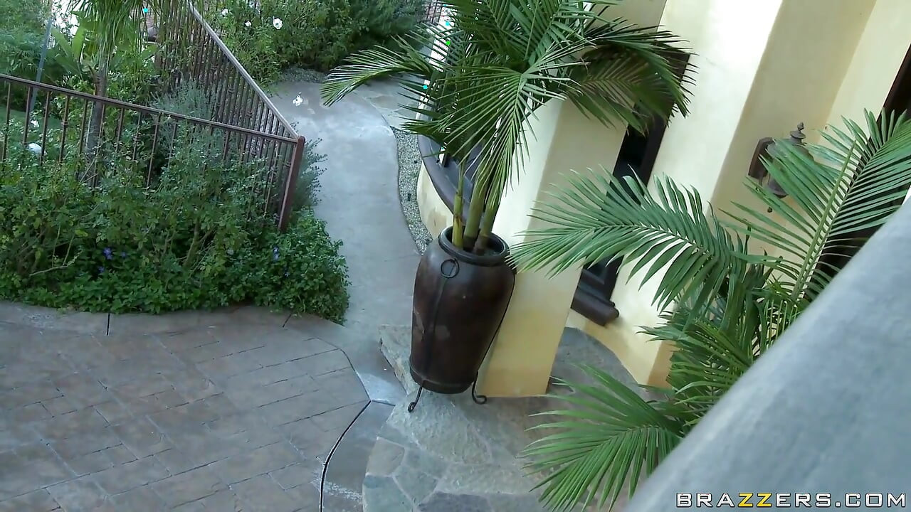 Teens Like It Big - Kiara Is Bored in Her Room and Over Hears Commotion Coming From Next Door