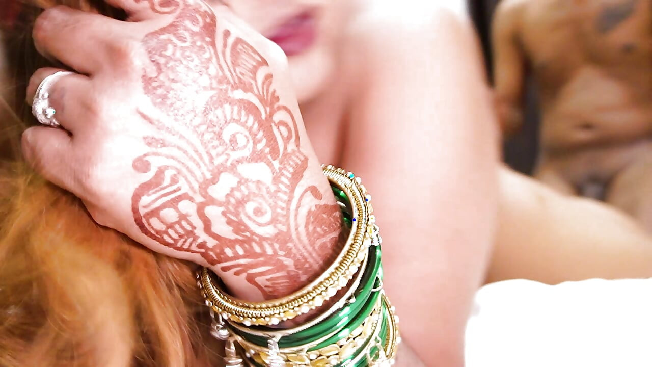 UNE INDIENNE DESI SE FAIT BAISER PAR SON BEAU-FRÈRE, SEXE DESI HARDCORE