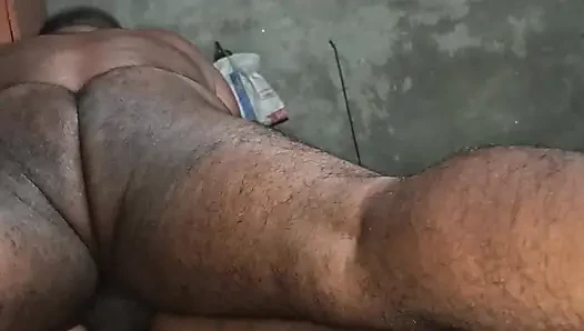 Endlich dreht sie ein Sexvideo, um ihre Lust zu befriedigen